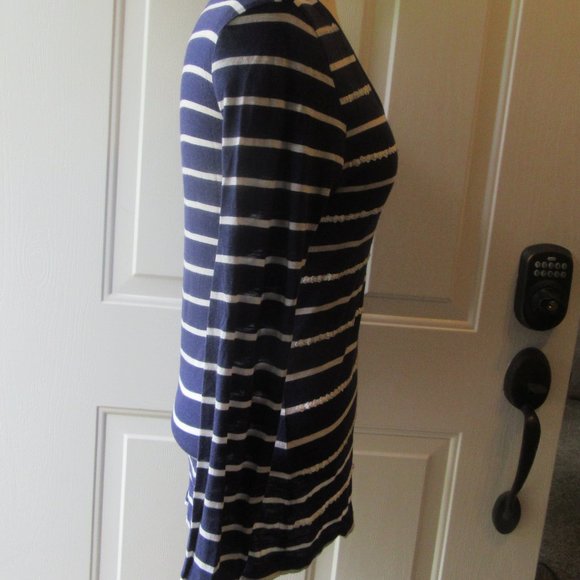 NWOT Navy and White Stripe Long Sleeve TShirt with Sequins Size S Old Navy - Picture 4 of 10